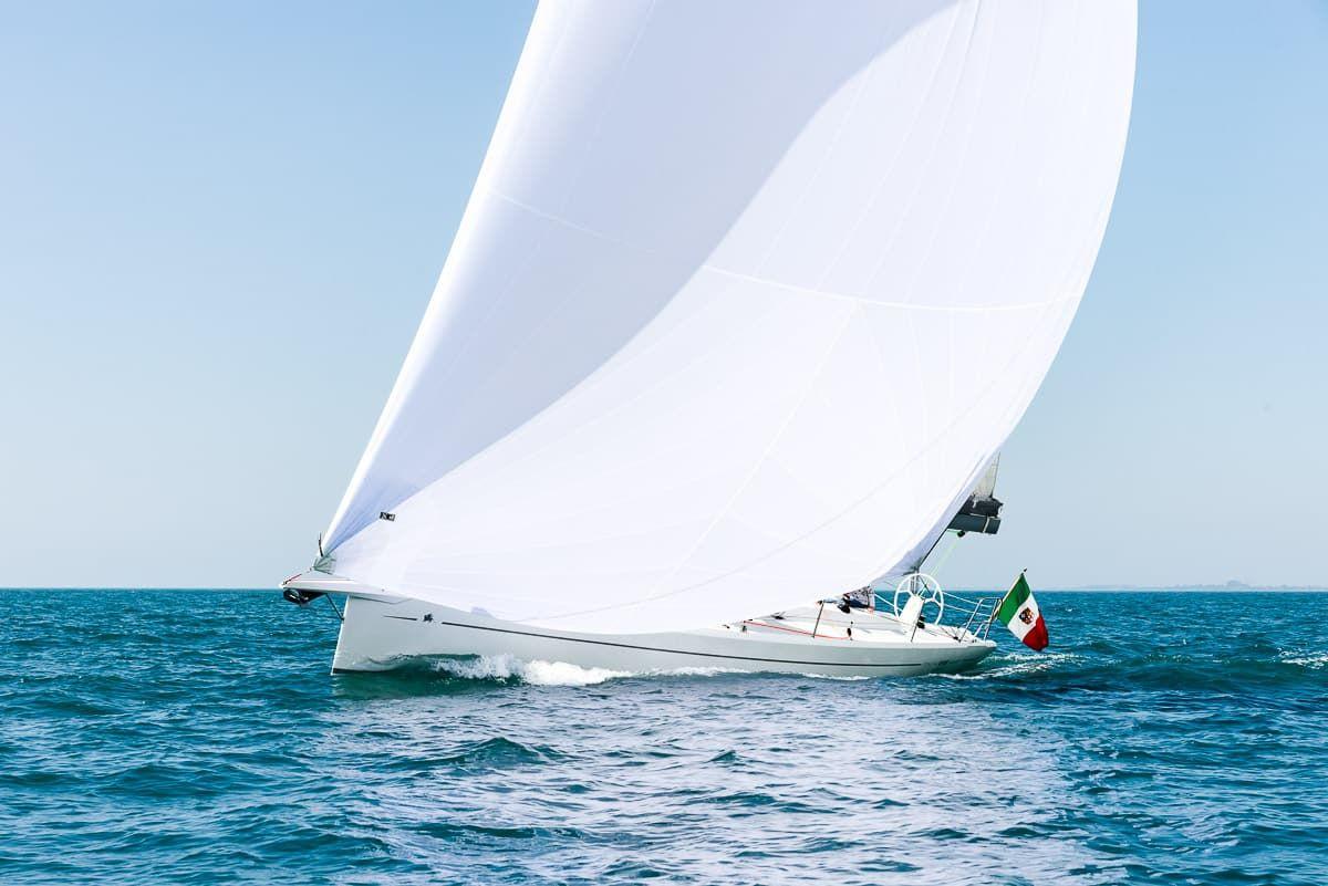 Italia Yachts 9.98 Bellissima For Sale