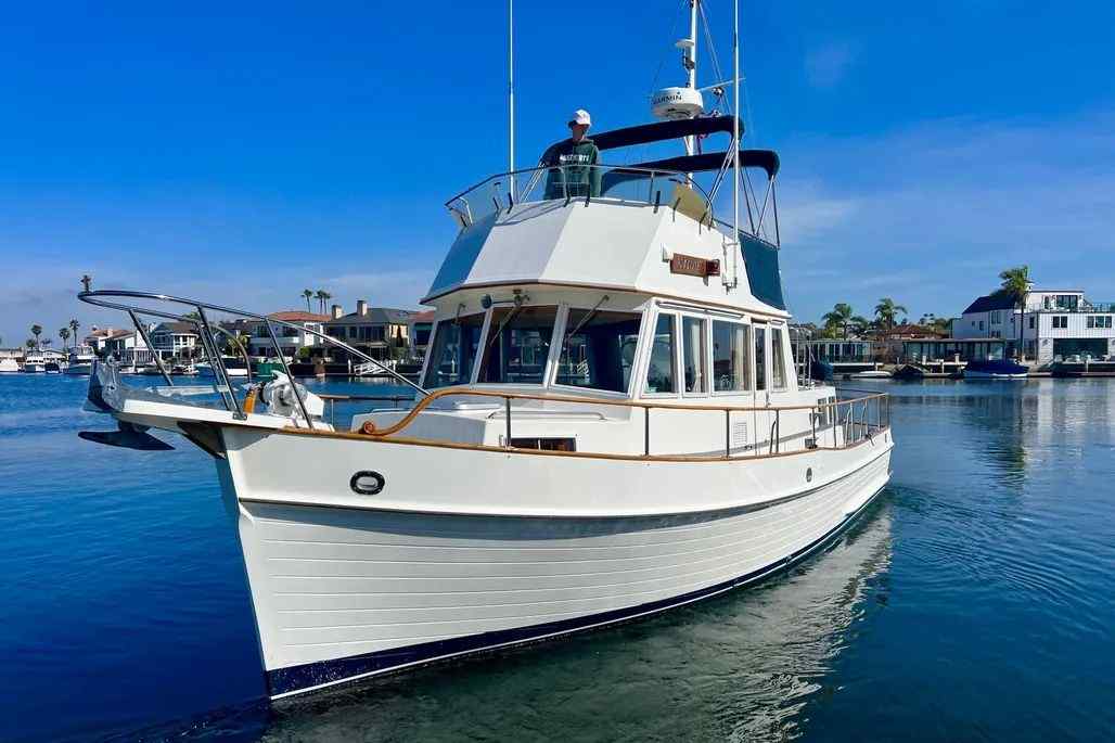 Yacht