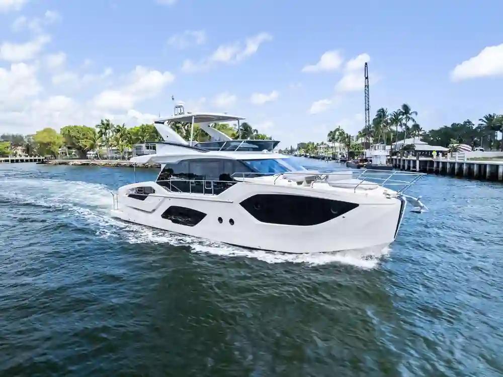 Absolute 52 FLY in vendita