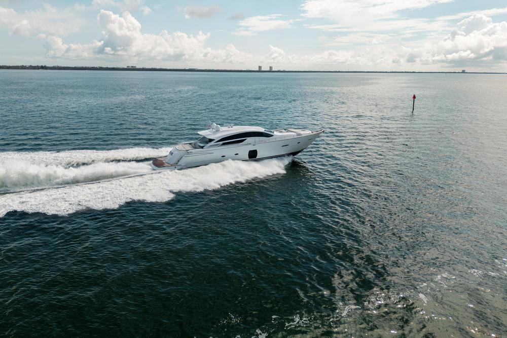 2010-pershing-80-power-9442705-20240806112305033-1_XLARGE.jpg