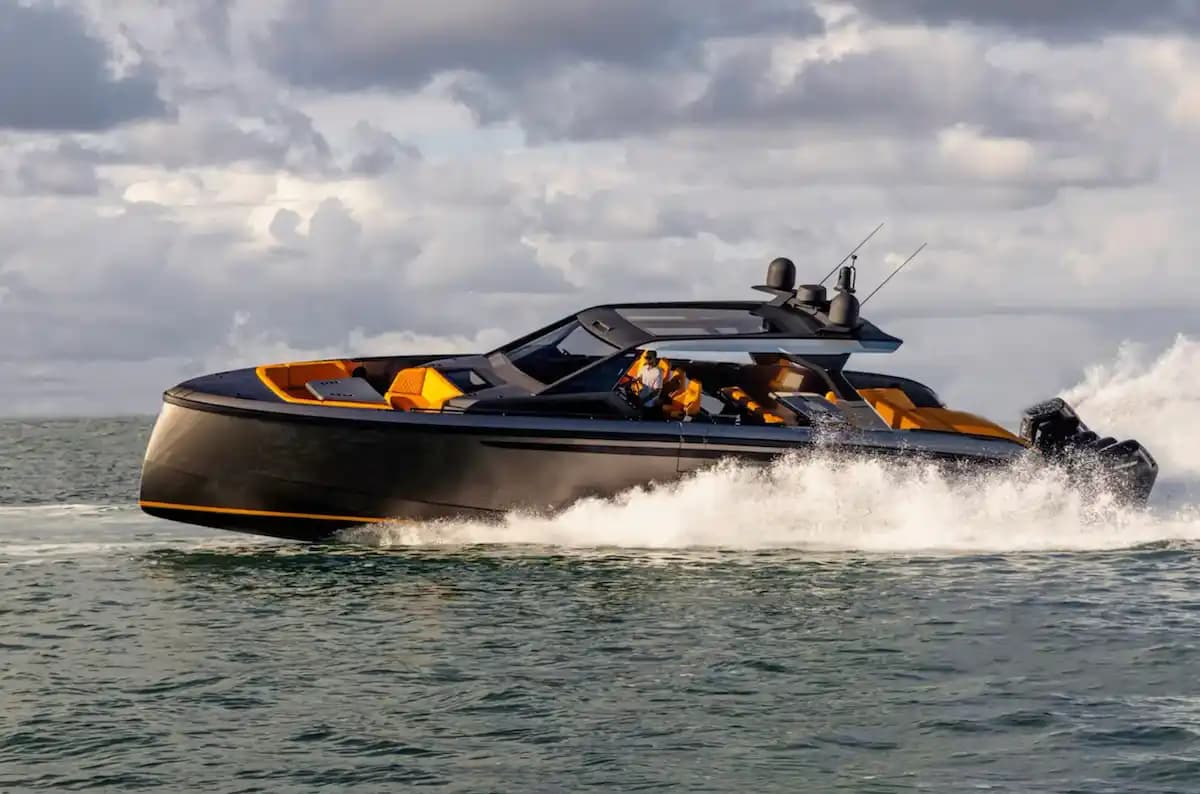 2025 Vanquish Yachts VQ55 Sports Line for Sale in Port d'Andratx, ES Center Console 3