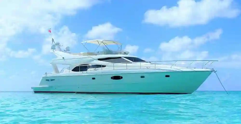 Ferretti Yachts 590 For Sale