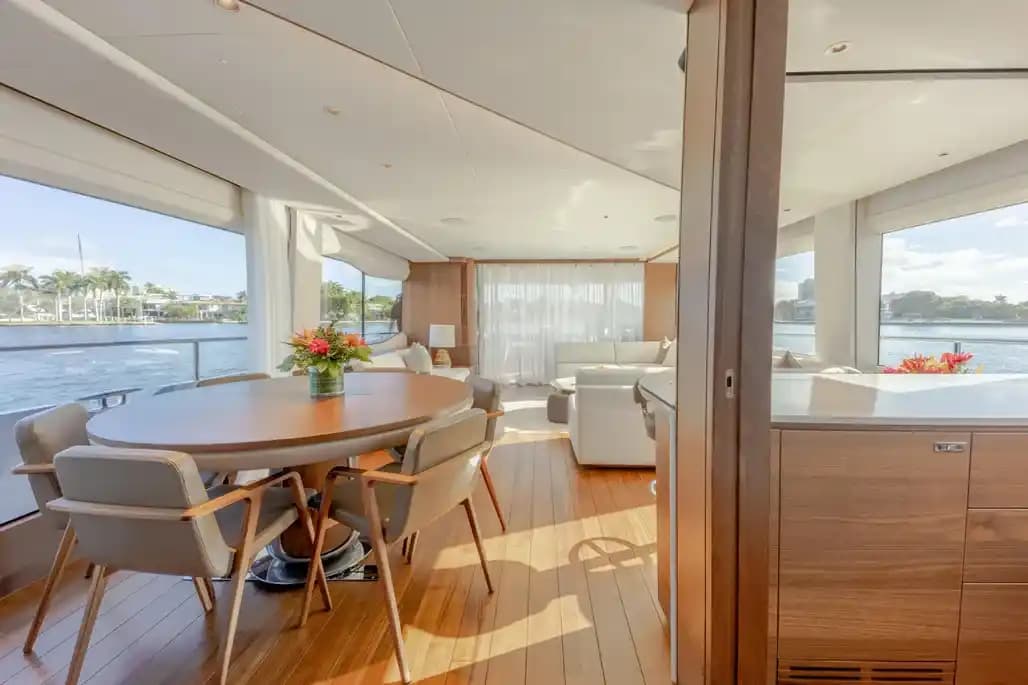 2022 Princess Yachts Y85 Sold in Miami Beach, Florida Flybridge 5