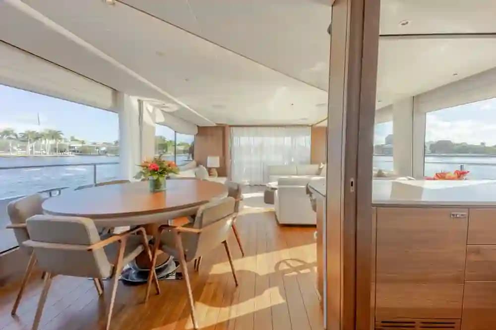 2022 Princess Yachts Y85 Sold in Miami Beach, Florida Flybridge 5