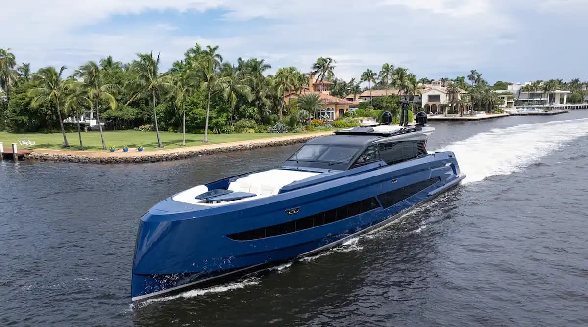 Vanquish Yachts VQ115 Veloce for Sale