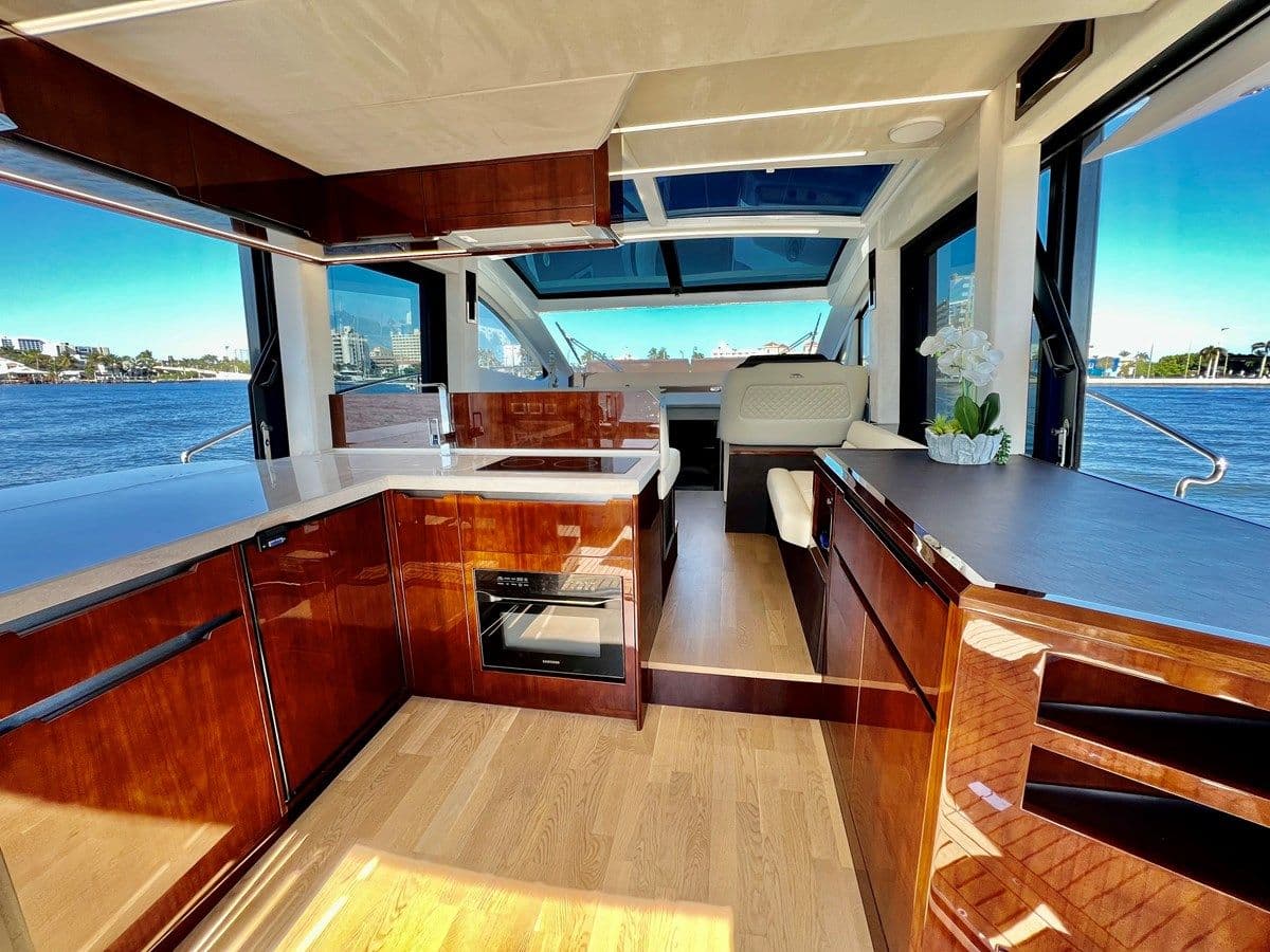 2022 Galeon Yachts 470 Skydeck Sold in Hollywood, Florida Flybridge 5