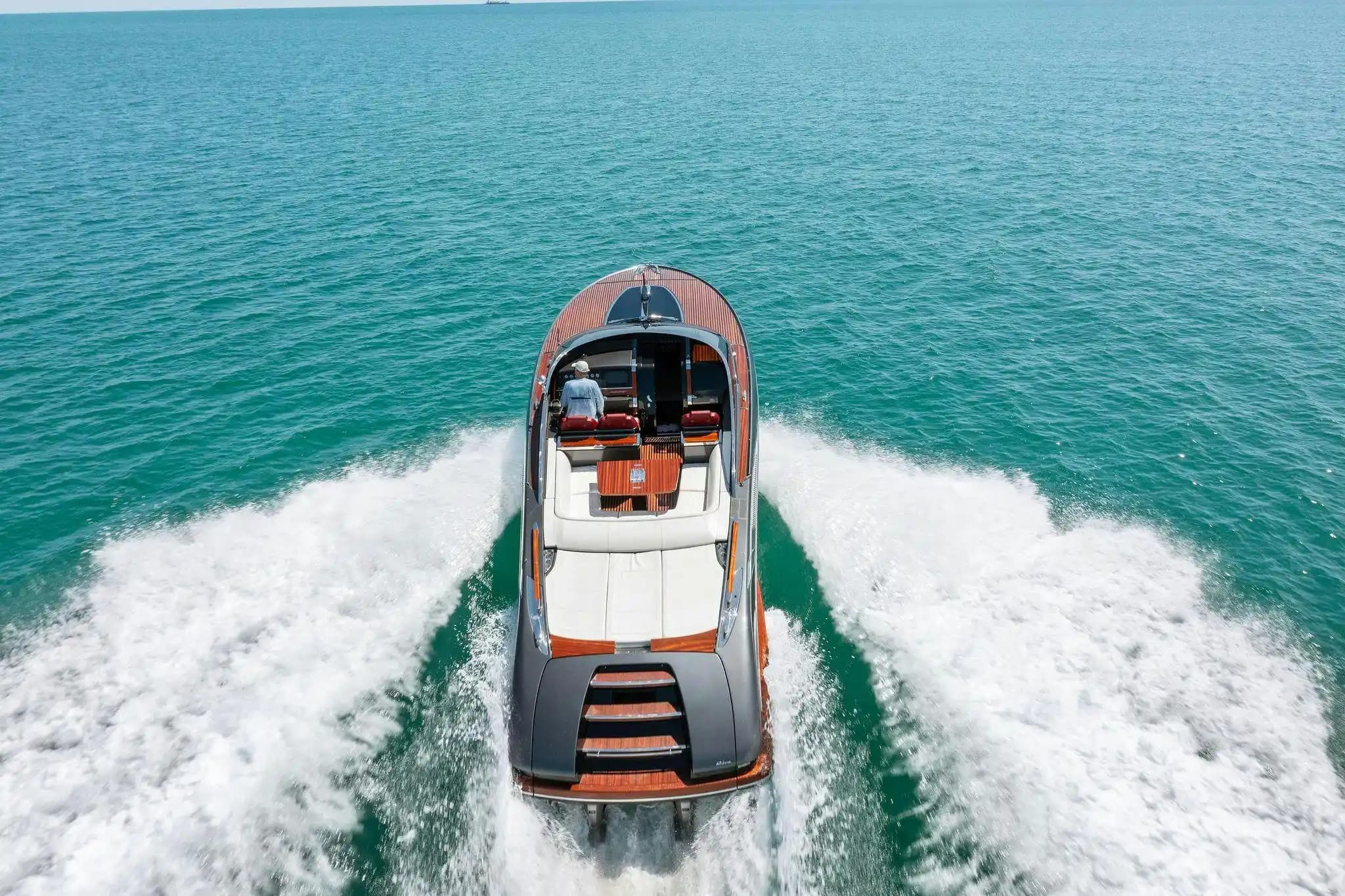 Riva Rivamare 38 for Sale