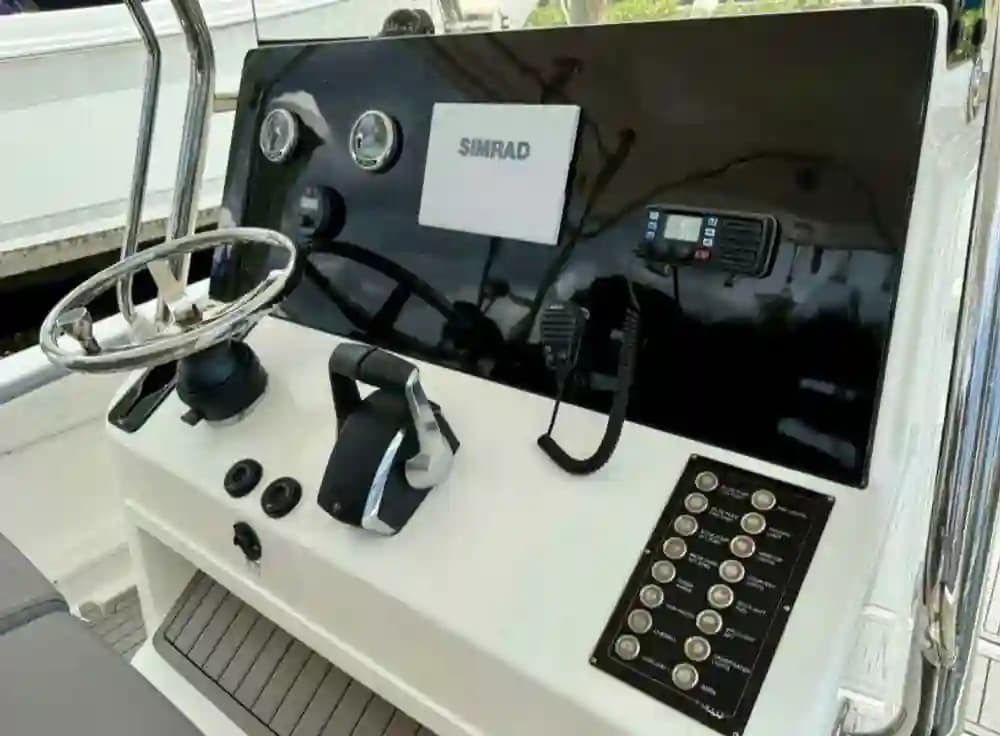 Garnet Offshore 300 HT for Sale