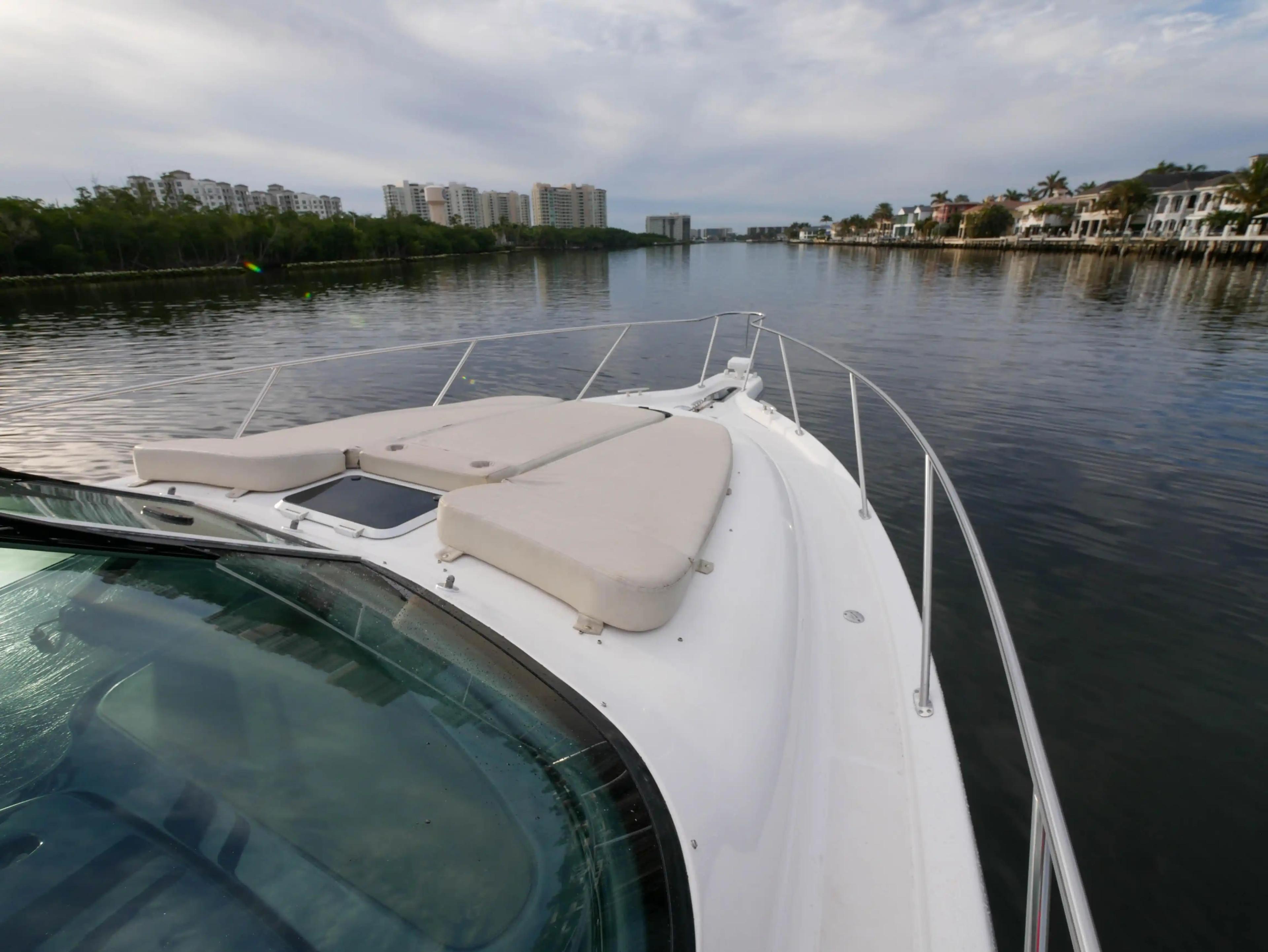 Tiara Yachts 3900 Sovran For Sale