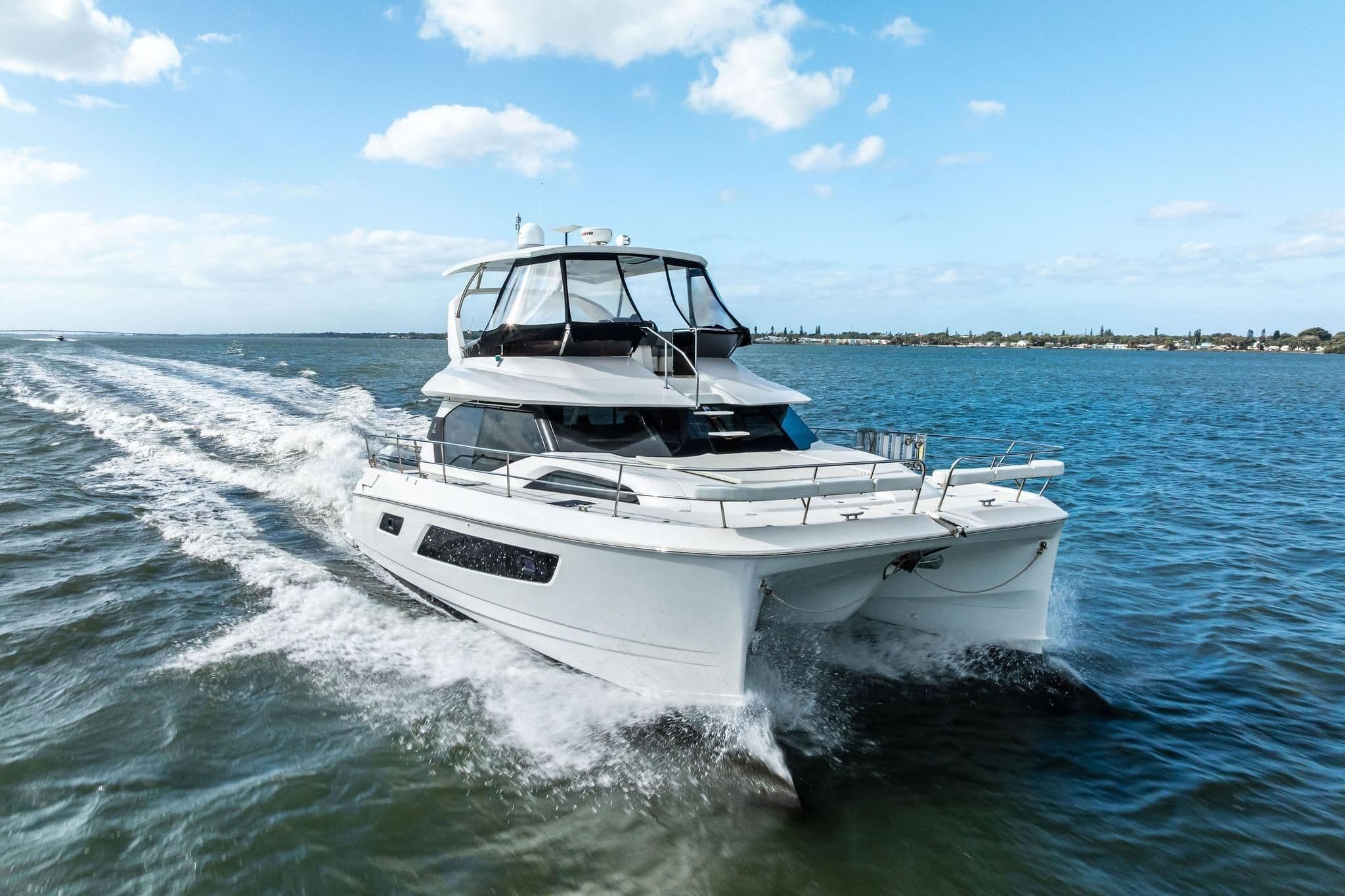 Aquila 44 Yacht for Sale