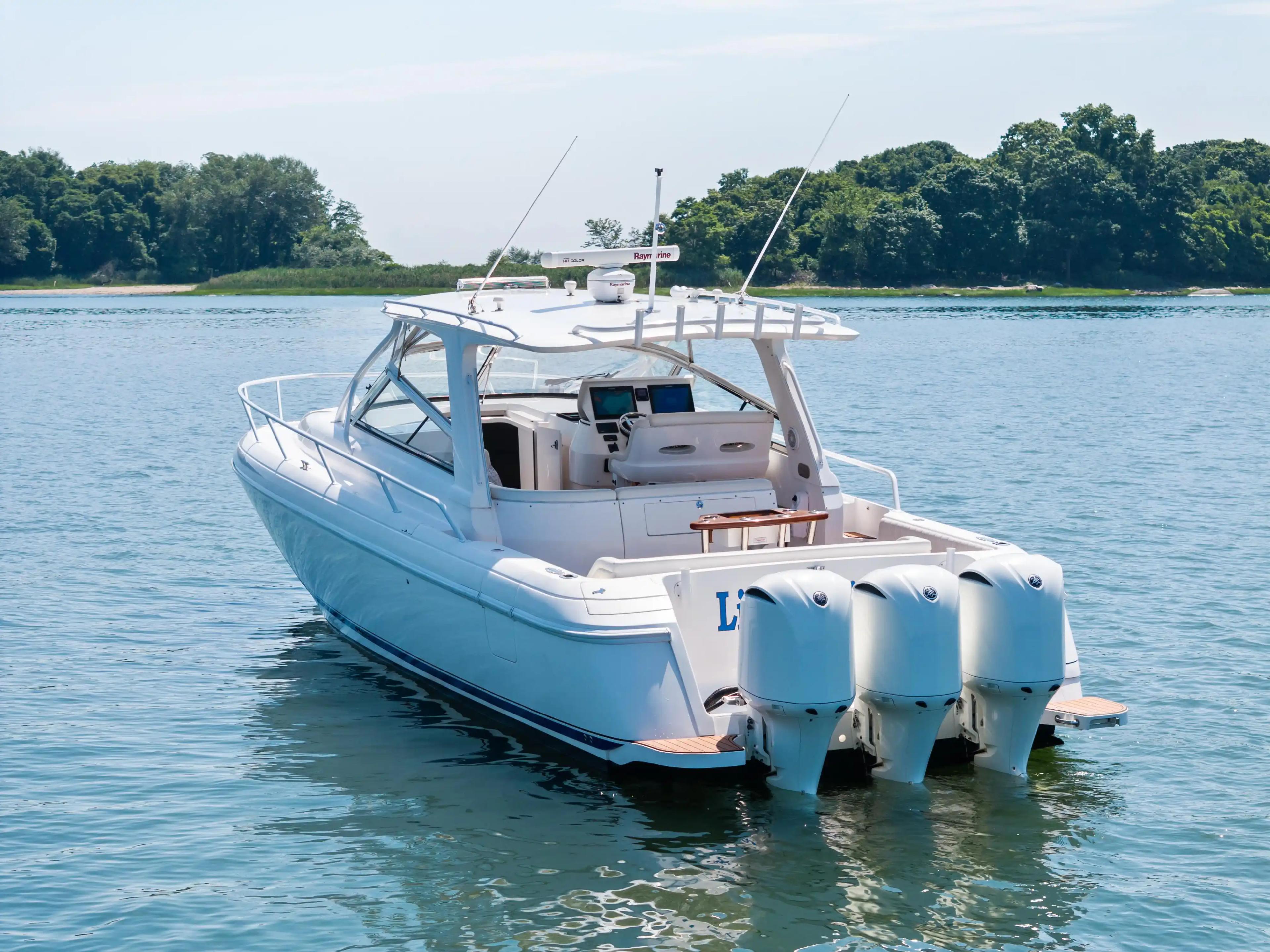 Intrepid Powerboats 430 Sport Yacht For Sale