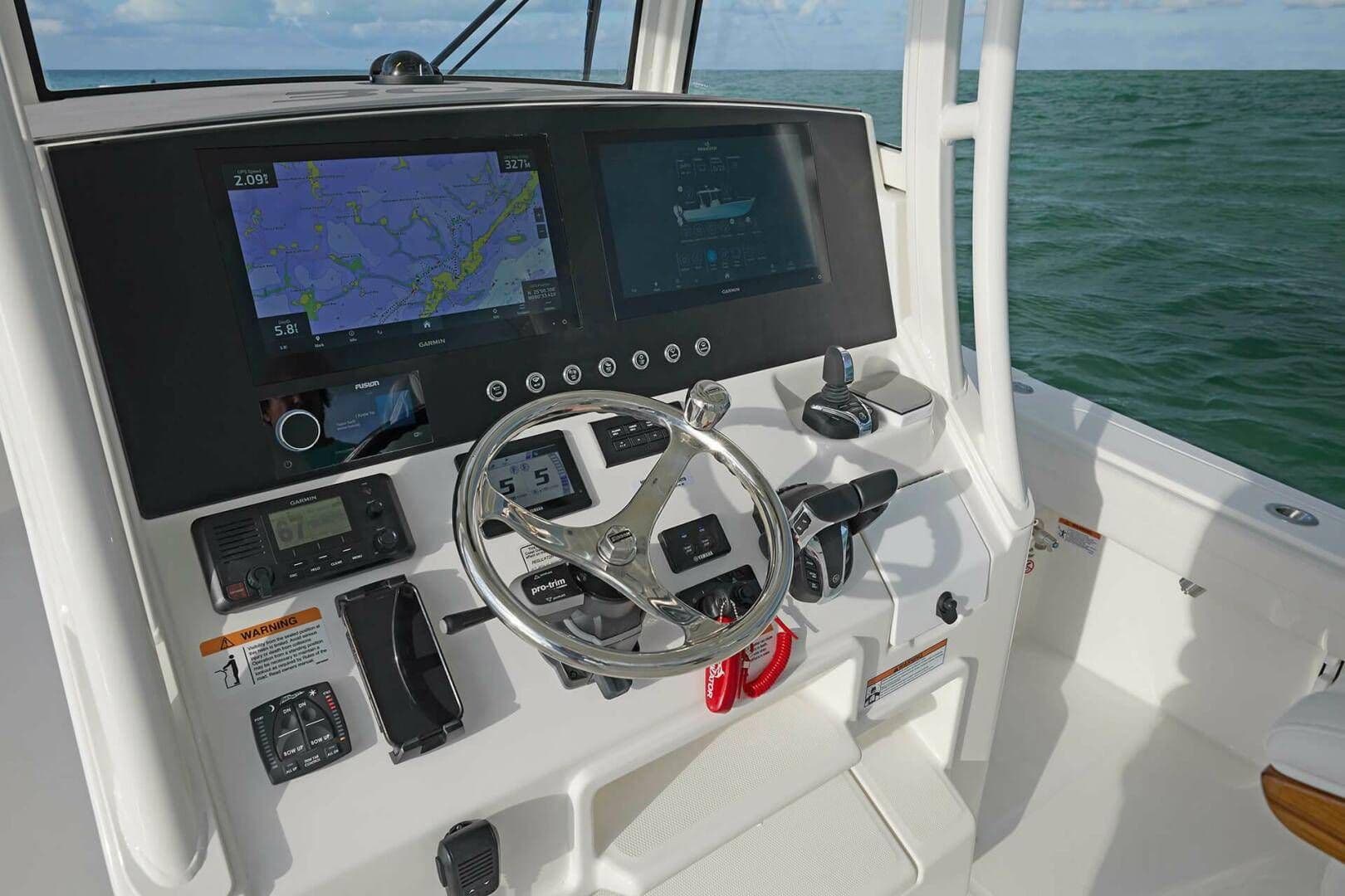 2025 Regulator 30XO for Sale in Bonita Springs, Florida Center Console 2