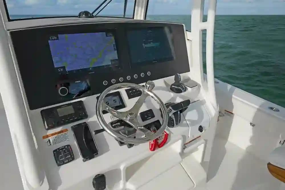 2025 Regulator 30XO for Sale in Bonita Springs, Florida Center Console 2