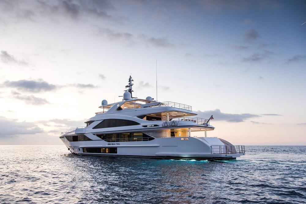 2020 Majesty Yachts 140