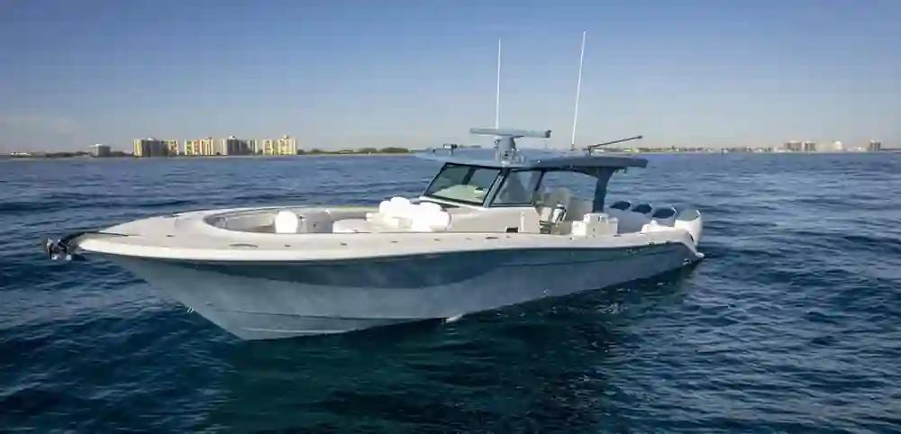 HCB 48 Campeon in vendita