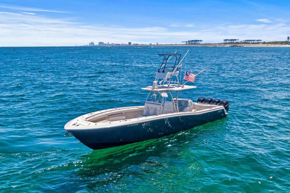 2013 Invincible 42 Open Fisherman
