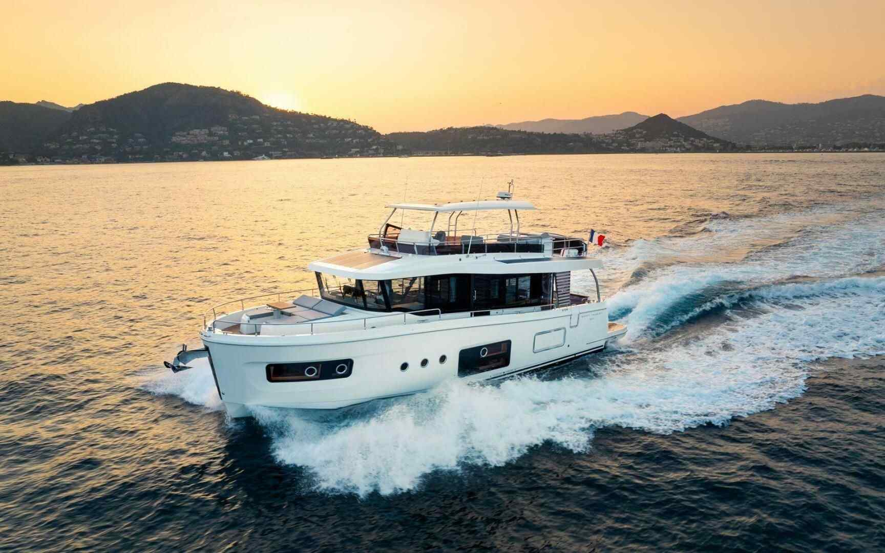 Yacht