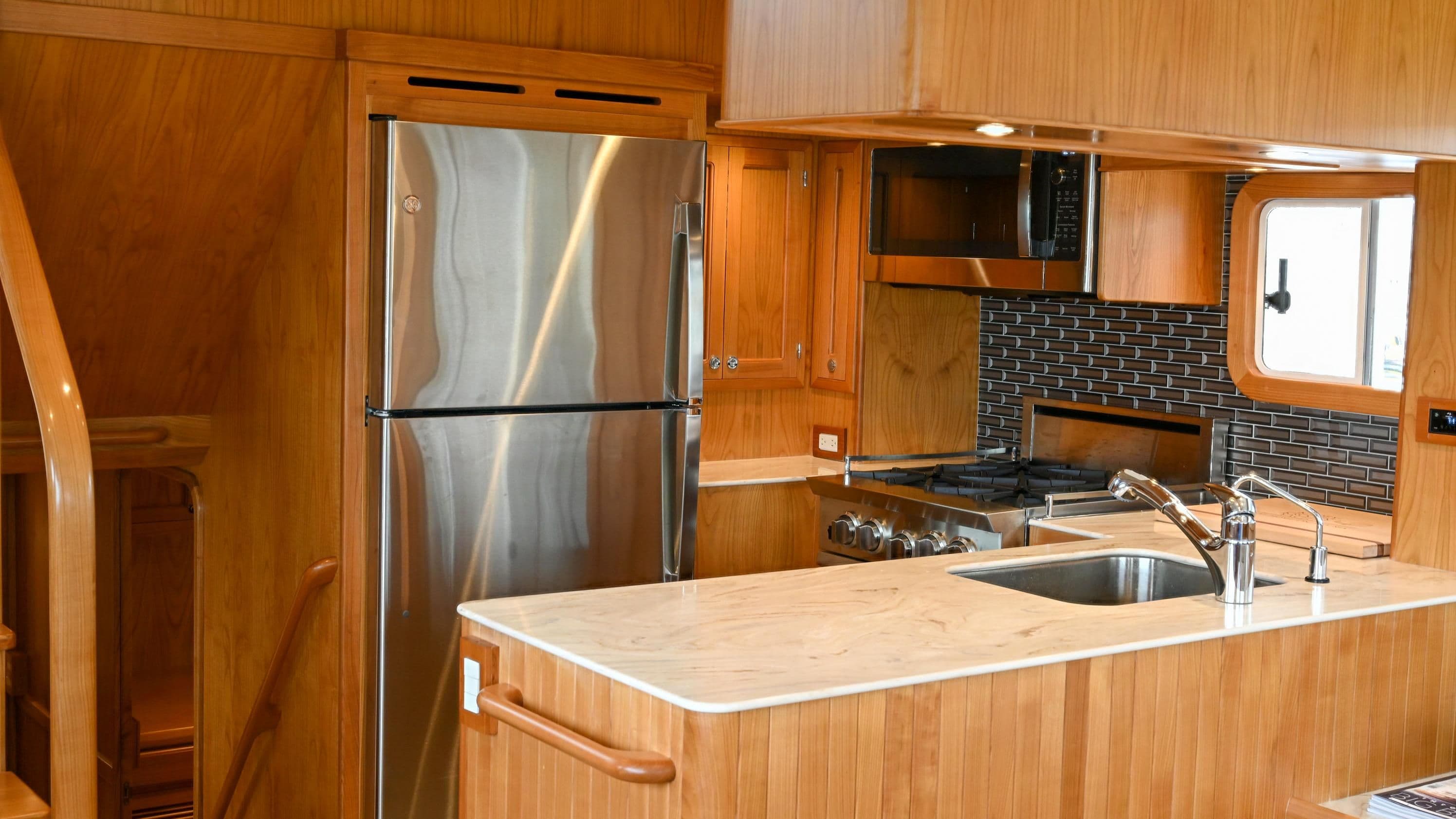 Krogen Yachts 44 AE for Sale