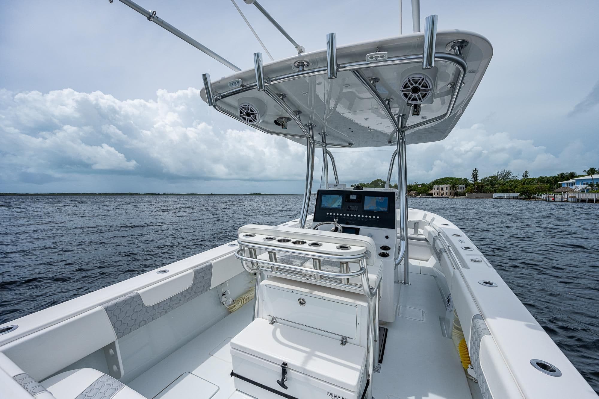 2022 Contender 30ST Sold in Miami, Florida Center Console 2