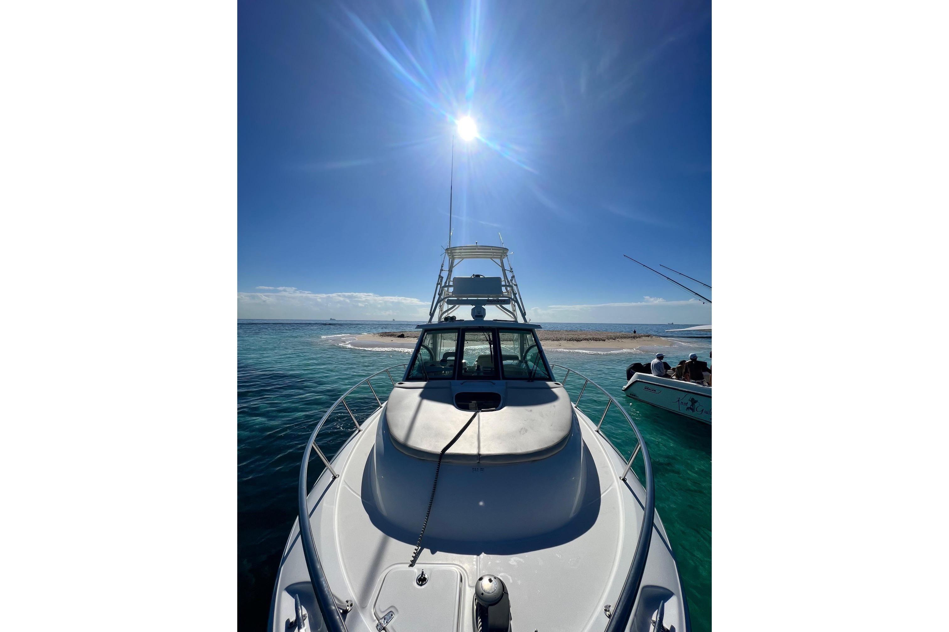 Boston Whaler 345 Conquest For Sale