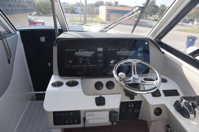 2022 Regal LX36 for Sale in Riviera Beach, Florida Bowrider 1