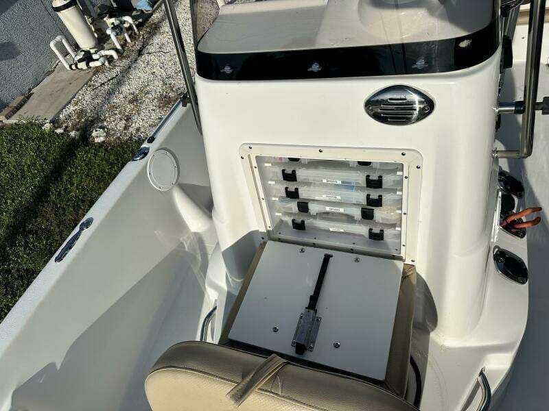 2020 NauticStar Boats 2140 Shallow Bay for Sale in Bradenton, Florida Center Console 3