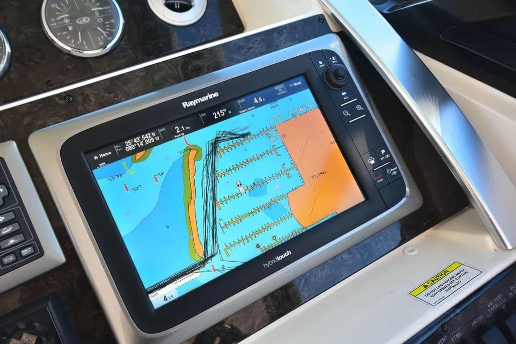 2013 Sea Ray 410 Sundancer for Sale in Miami, Florida Express Cruiser 3