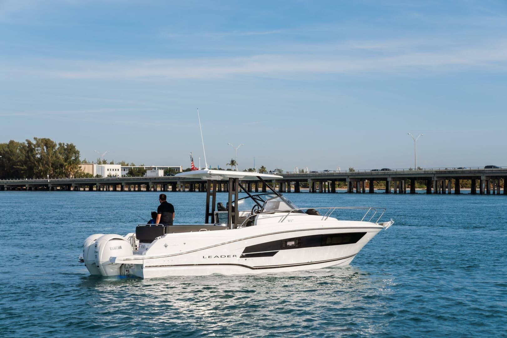 2026 Jeanneau Leader 9.0 WA for Sale in Fort Lauderdale, Florida Walk-around Boats 4