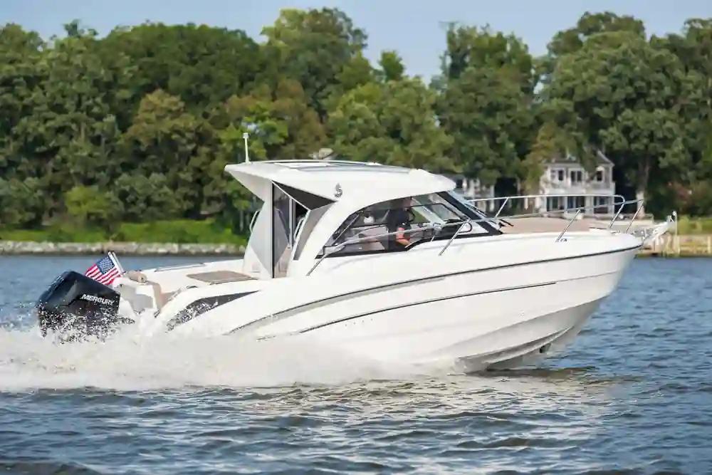 Beneteau Antares 7 For Sale