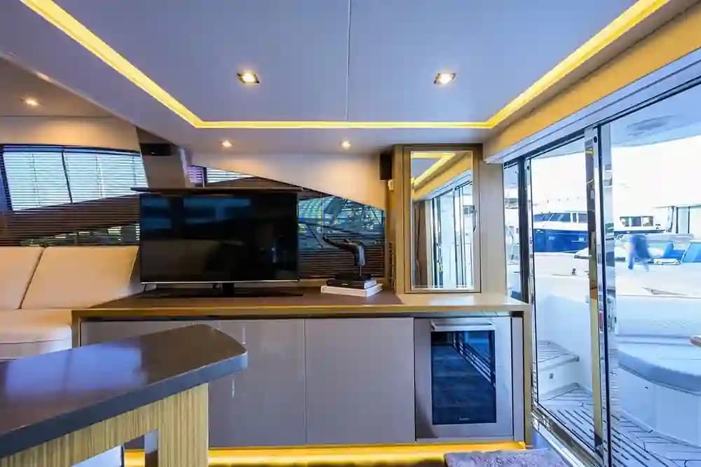 2021 Burger Boats 50 Cruiser for Sale in Port Washington, Wisconsin Cruiser 5