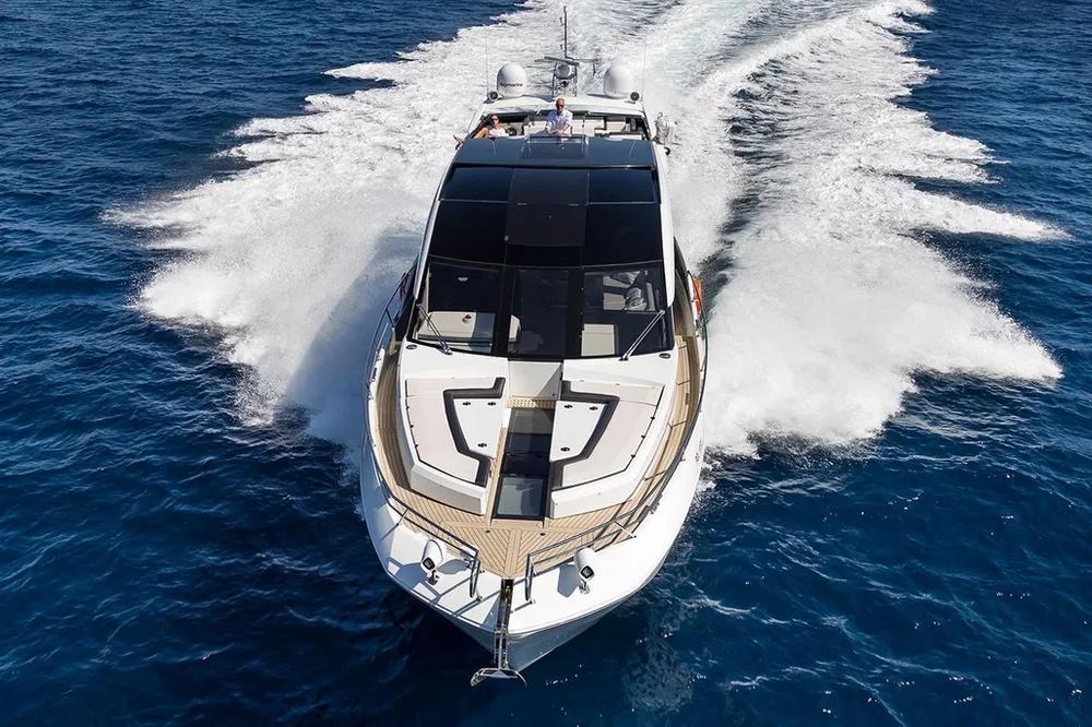 2019 Galeon Yachts 650 Skydeck