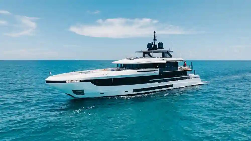 Mangusta Oceano 44 For Sale