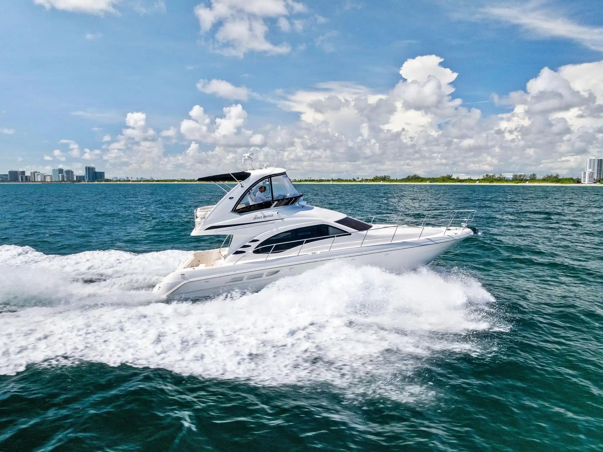 Sea Ray 44 Sedan Bridge for Sale