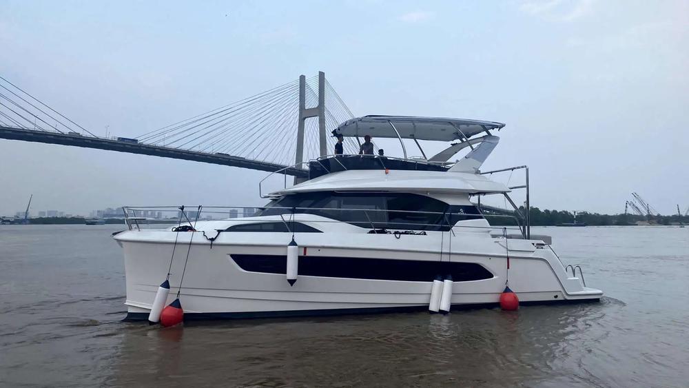 2023 Aquila 44 Yacht