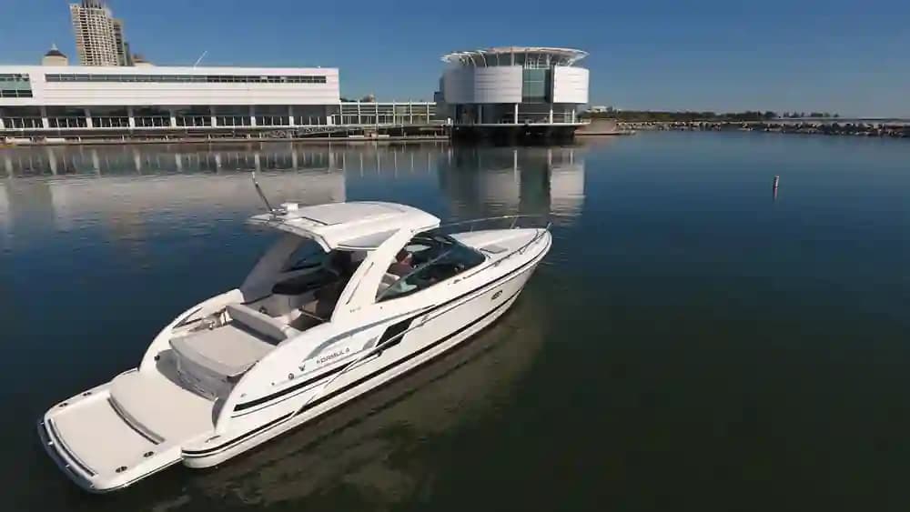 2020 Formula Boats 350 Sun Sport Sold in Port Washington, Wisconsin Cruiser 5