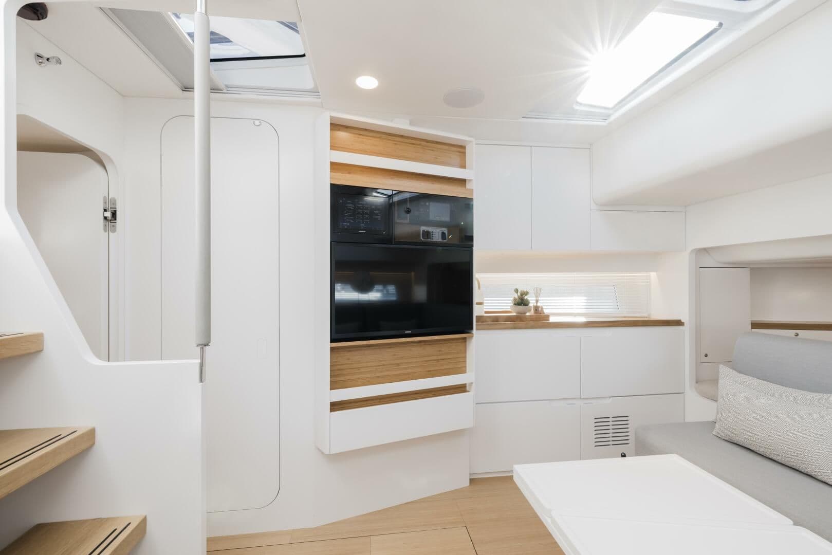 2023 Sialia Yachts 57 Weekender for Sale in Fort Lauderdale, Florida Cruiser 5