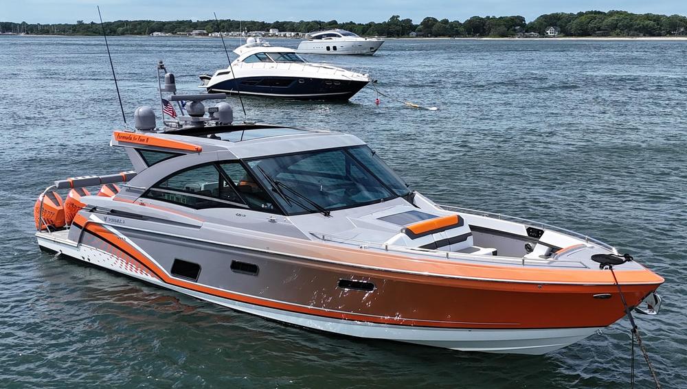 2022 Formula Boats 430 Super Sport Crossover