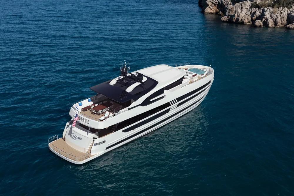 2026 Lazzara UHV 100