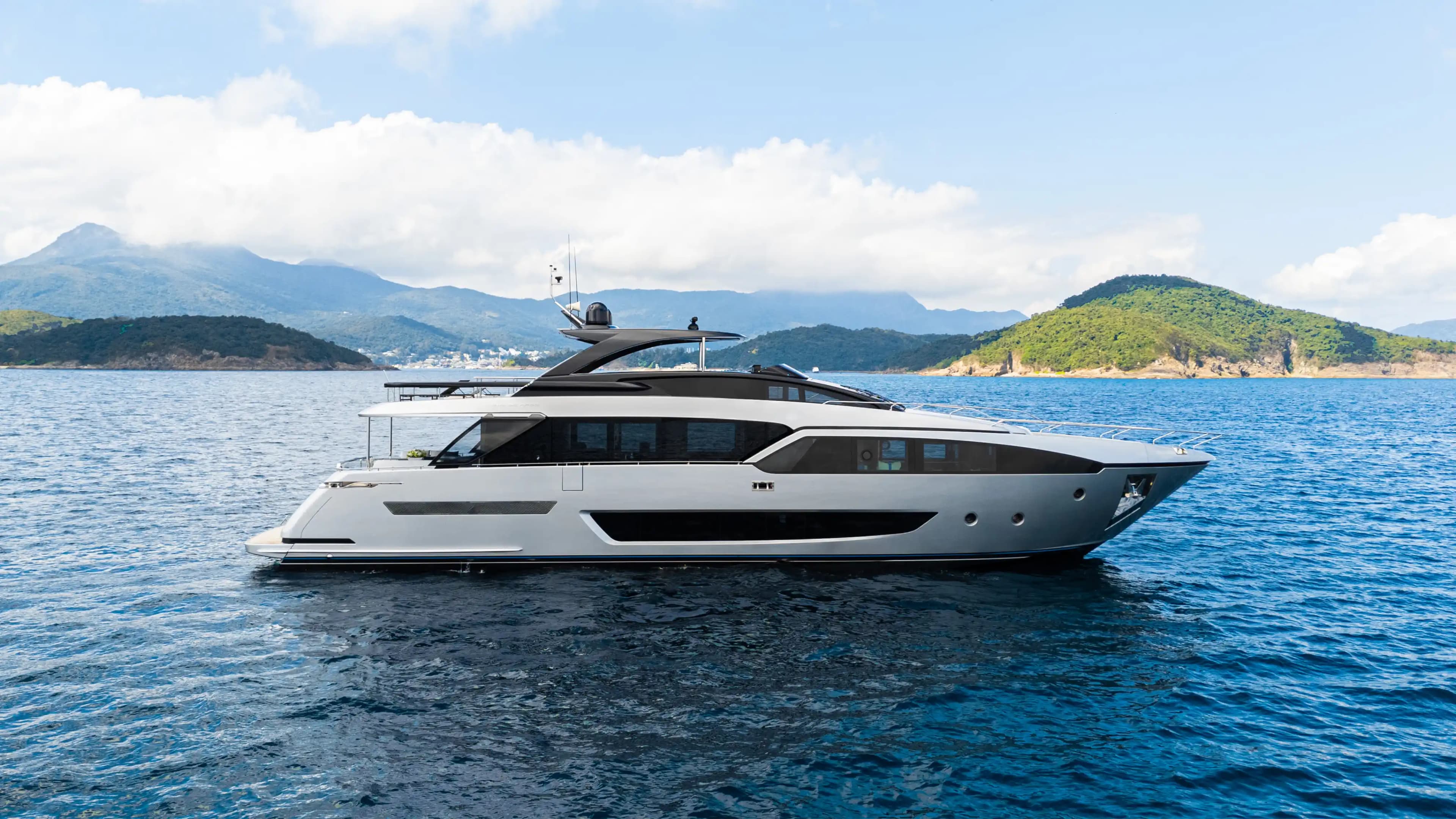 Riva 90' Argo for Sale
