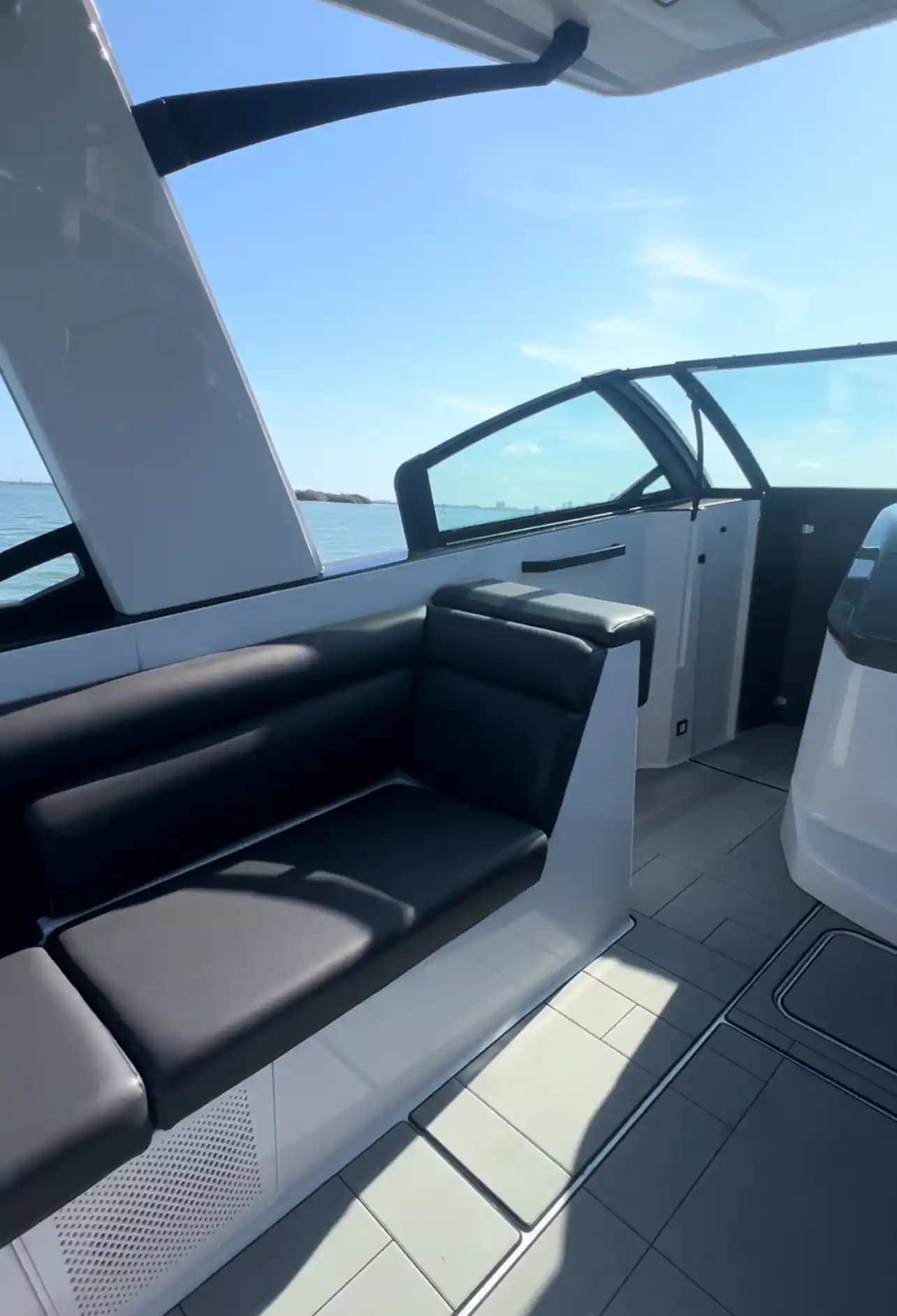 2020 Aviara AV32 OB for Sale in Miami, Florida Bowrider 2