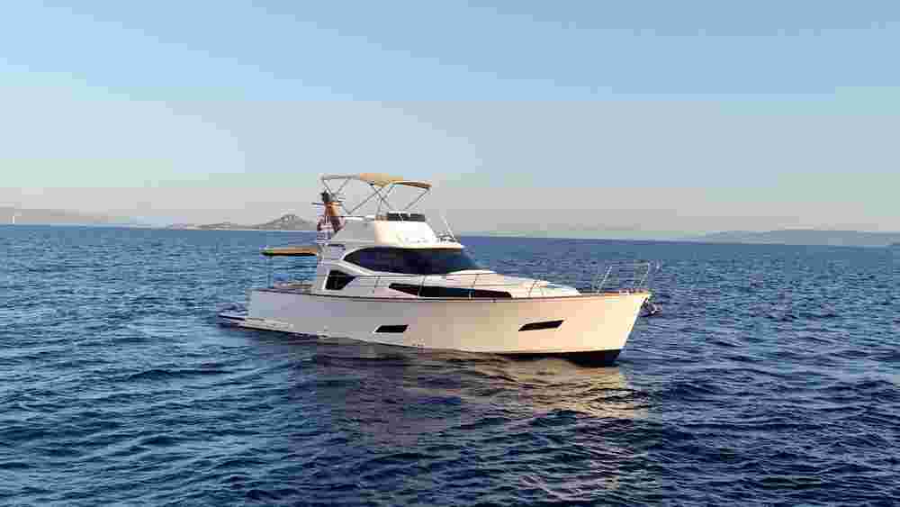 2026 Monachus Yachts 470 Fly