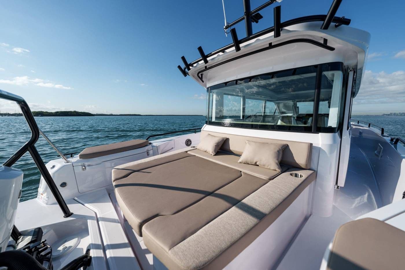 2025 Axopar 37 XC Cross Cabin for Sale in San Diego, California Center Console 2