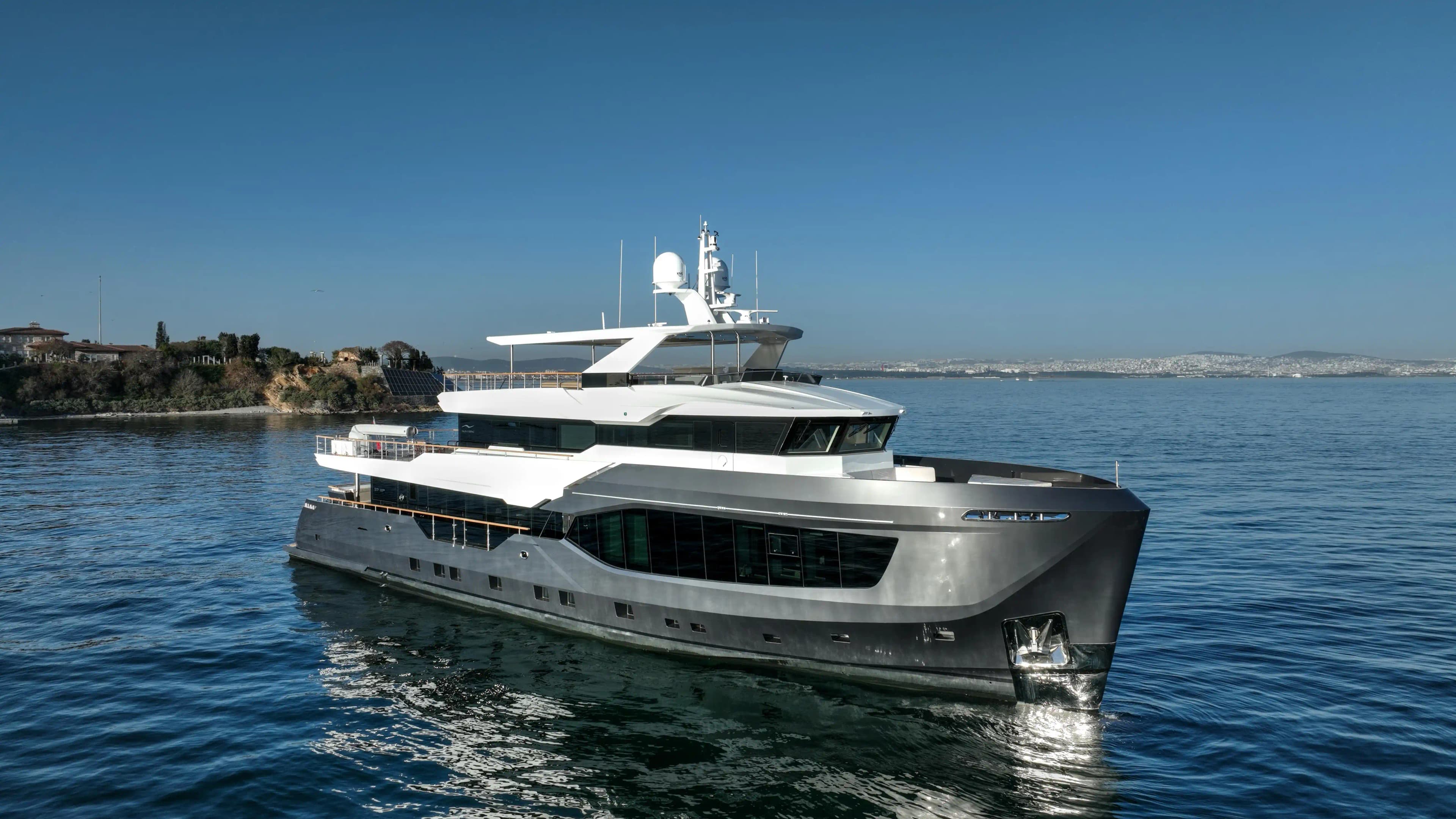 Numarine 37XP à vendre