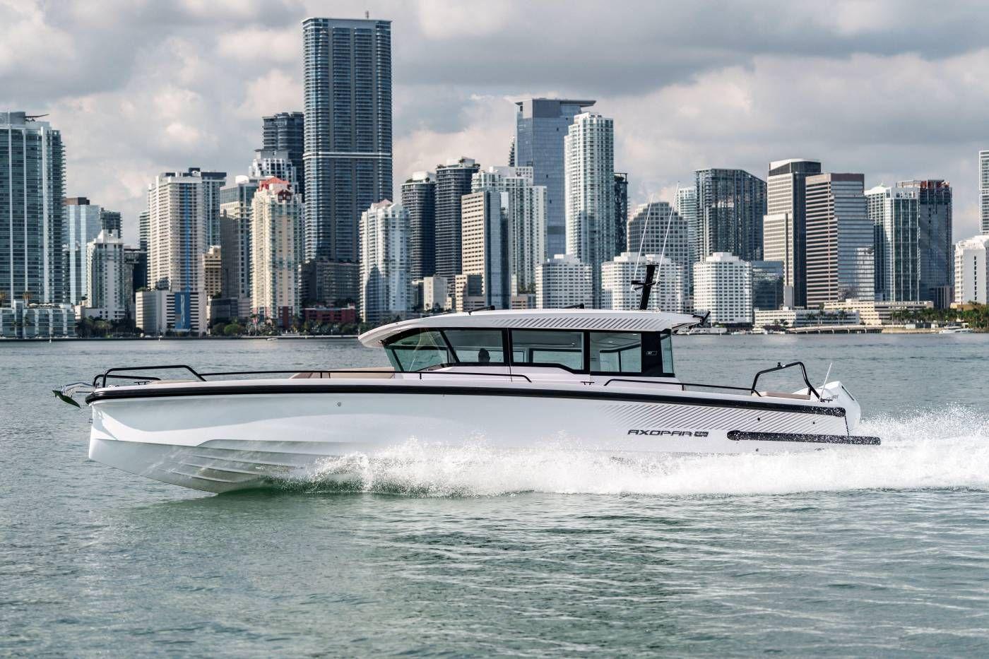 Axopar 37 XC Cross Cabin For Sale