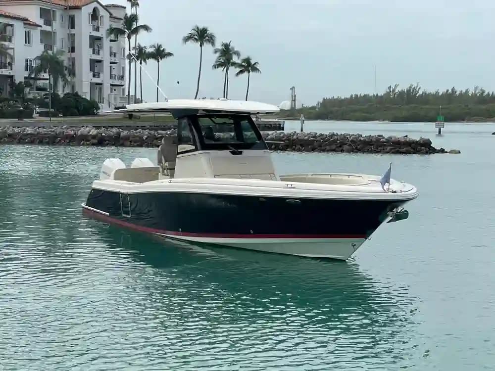 Chris-Craft Catalina 30 for Sale
