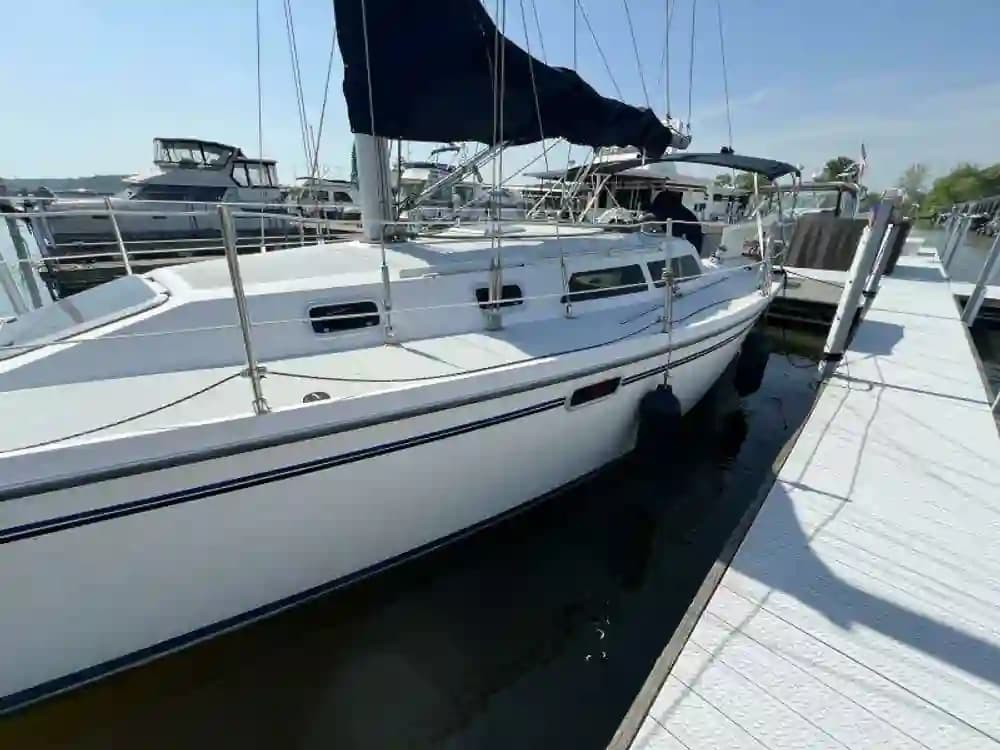 Catalina Yachts 320 for Sale