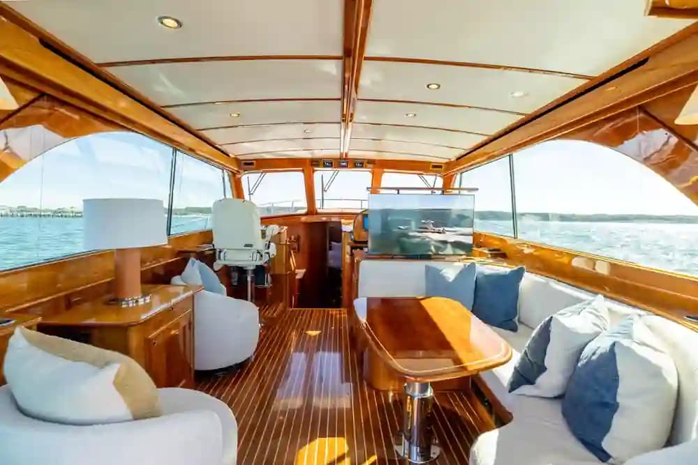 2014 Hinckley Yachts Talaria 48 Flybridge for Sale in Montauk, New York Flybridge 2