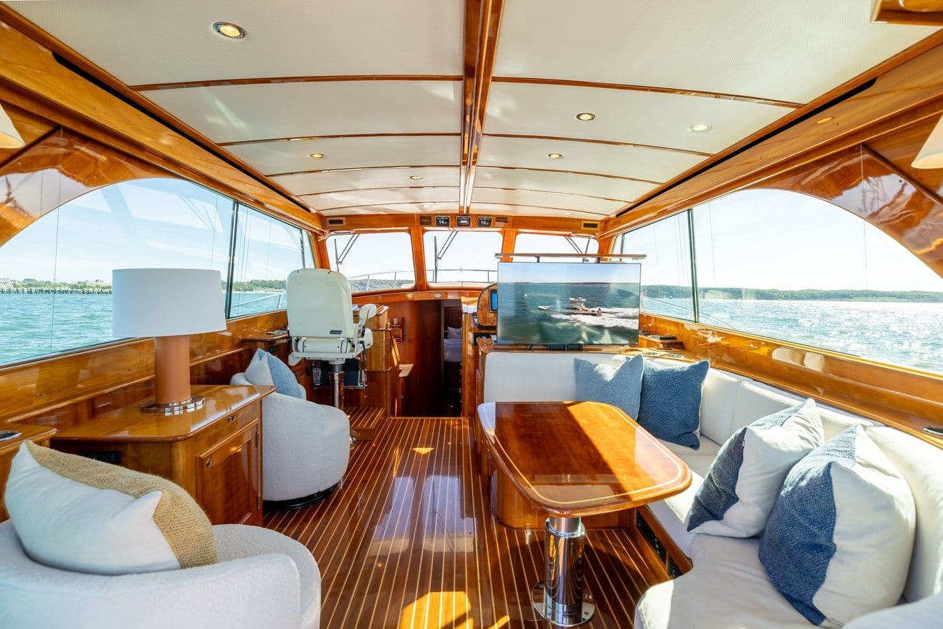 2014 Hinckley Yachts Talaria 48 Flybridge for Sale in Montauk, New York Flybridge 1
