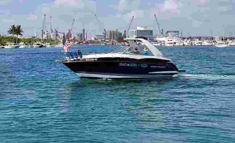 2019 Monterey 295 Sport Yacht