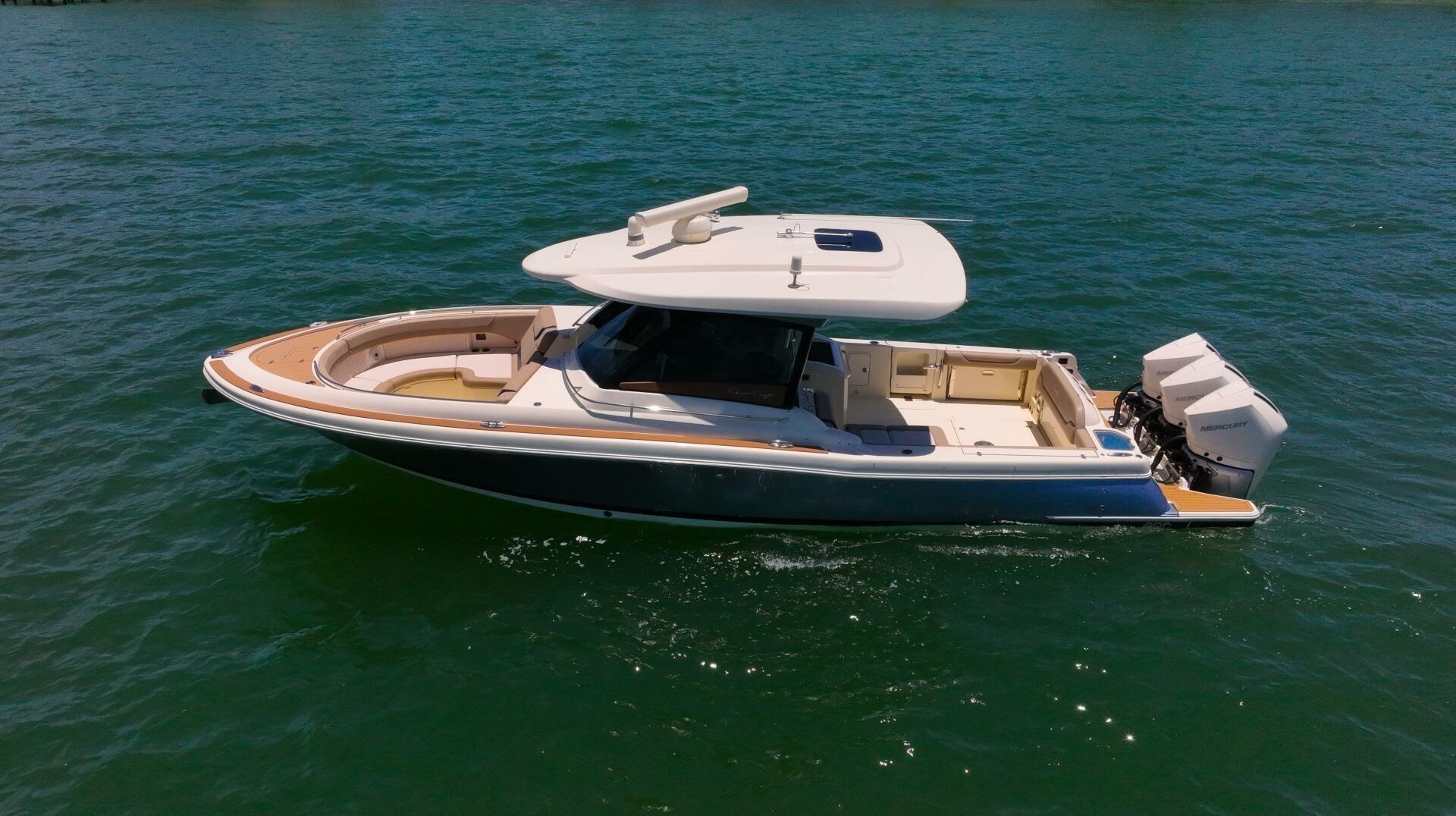 Chris-Craft Calypso 35 For Sale